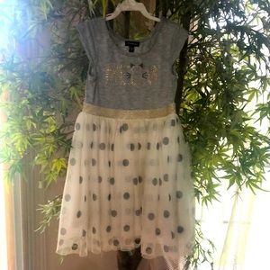 Girls dress when you go out.